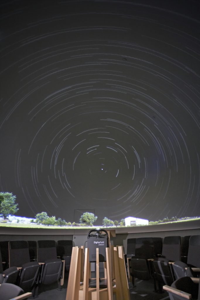 The planetarium showing the passage of time with star paths